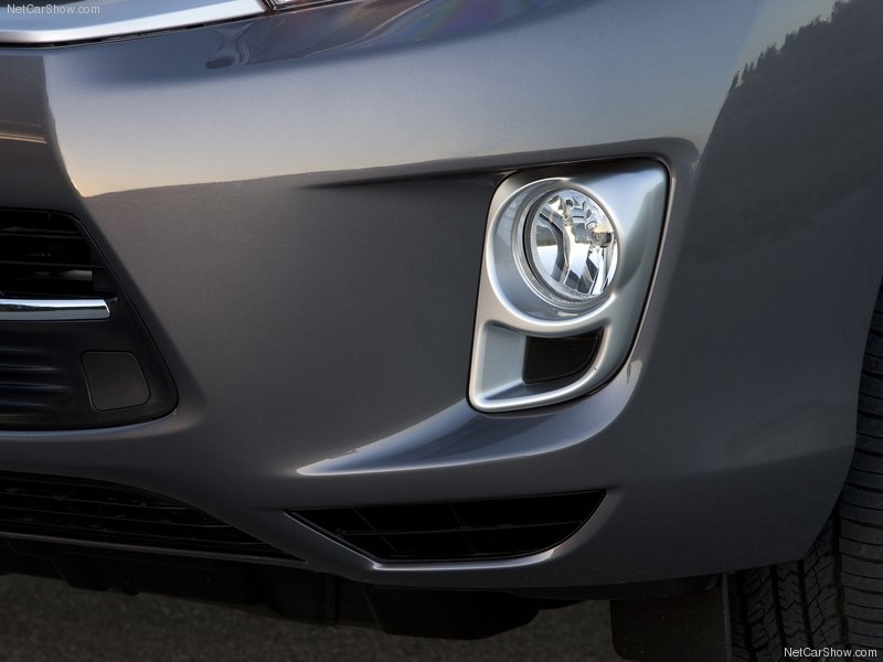 Toyota Highlander Hybrid 2011: сочетание скорости и экономии - ФОТОСЕССИЯ