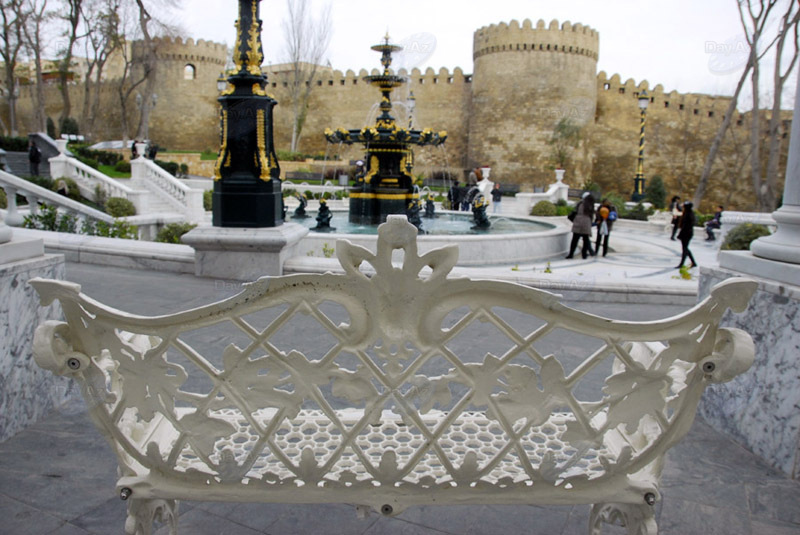 Самые красивые уголки бакинских парков - ФОТОСЕССИЯ