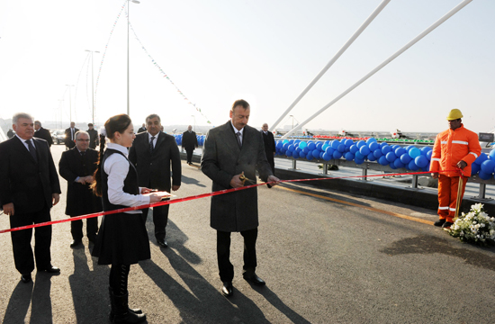 Президент Ильхам Алиев: "В Азербайджане применяются самые современные технологии" - ОБНОВЛЕНО - ФОТО