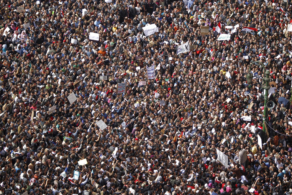 Египетские военные начали задерживать манифестантов - ОБНОВЛЕНО - ВИДЕО - ФОТО