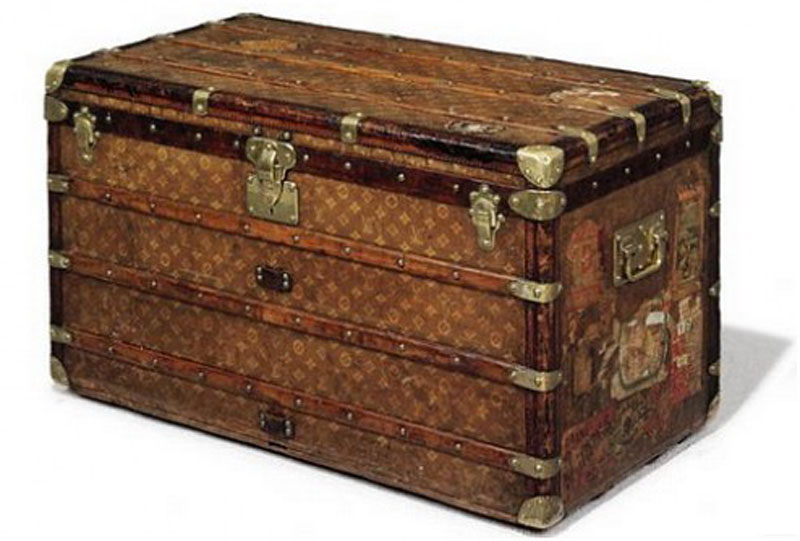 Винтажный дорожный сундук от Louis Vuitton продается за 22,5 тысячи долларов - ФОТО