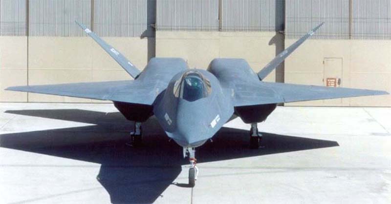 Многоцелевой истребитель F-23 Black Widow II - ФОТО