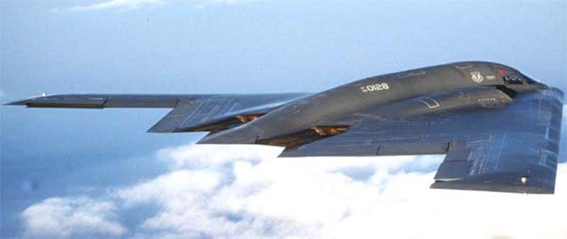 Стратегический бомбардировщик B-2 Spirit - ФОТО