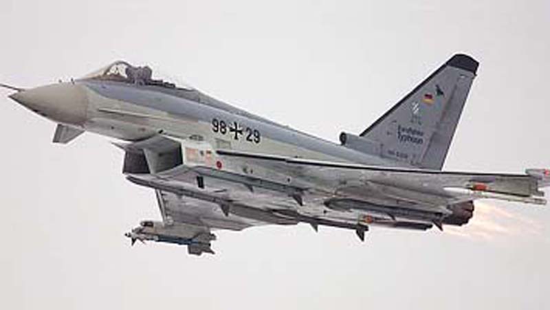 Многоцелевой истребитель EF-2000 Typhoon - ФОТО