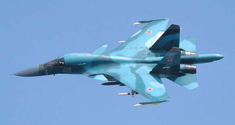 Фронтовой бомбардировщик Су-34 - ФОТО