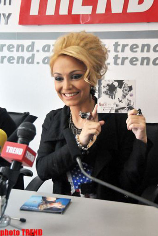 Нура Сури боится выступать перед публикой? – ФОТО