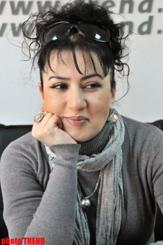 Нура Сури боится выступать перед публикой? – ФОТО