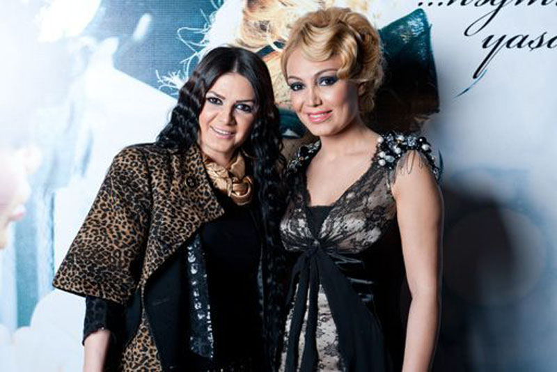 Нура Сури со сладкой грампластинкой - ФОТОСЕССИЯ