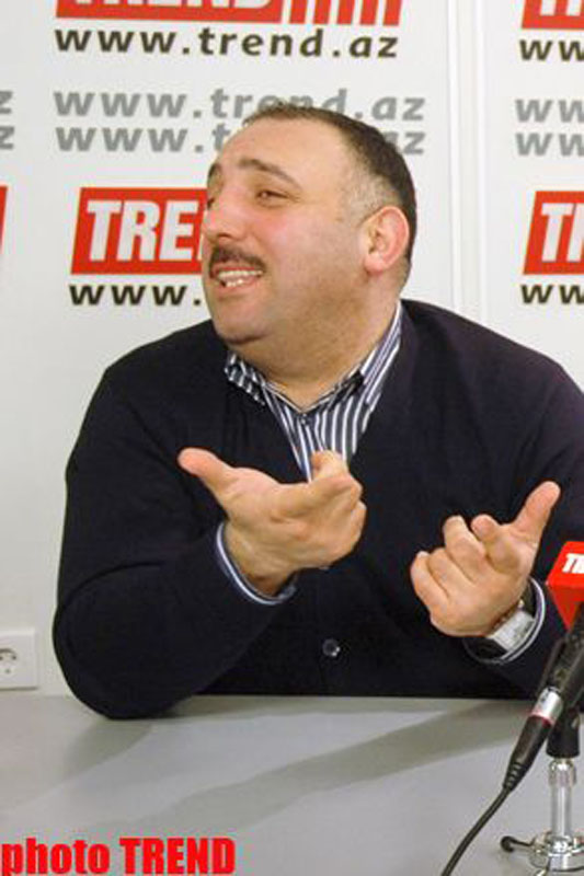 Бахрам Багирзаде о КВНе, планах на будущее и старом телефоне - ФОТО