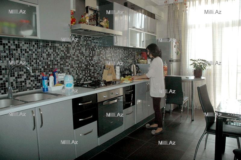250 min manatlıq mənzili azərbaycanlı müğənniyyə kim hədiyyə edib? – FOTO