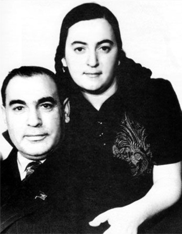 Исполняется 88 лет со дня рождения выдающегося азербайджанского ученого-офтальмолога, академика Зарифы Алиевой