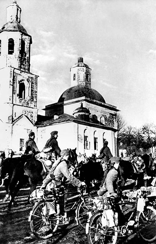 Путь от ужаса до победы: черно-белый 1941 год - ФОТОСЕССИЯ