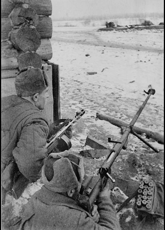 Путь от ужаса до победы: черно-белый 1941 год - ФОТОСЕССИЯ