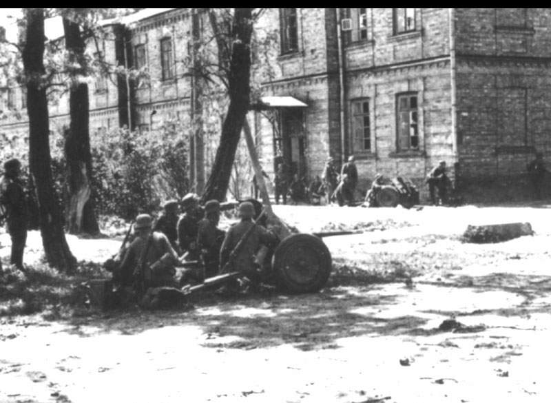 Путь от ужаса до победы: черно-белый 1941 год - ФОТОСЕССИЯ