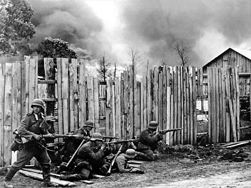 Путь от ужаса до победы: черно-белый 1941 год - ФОТОСЕССИЯ