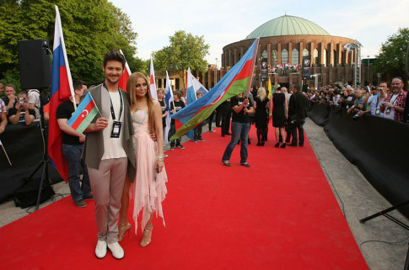 Eldar & Nigar приняли участие в церемонии открытия "Евровидения 2011" - ФОТОСЕССИЯ - ВИДЕО