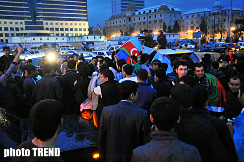 В Азербайджане празднуют победу на "Евровидении" - ОБНОВЛЕНО - ФОТО - ВИДЕО