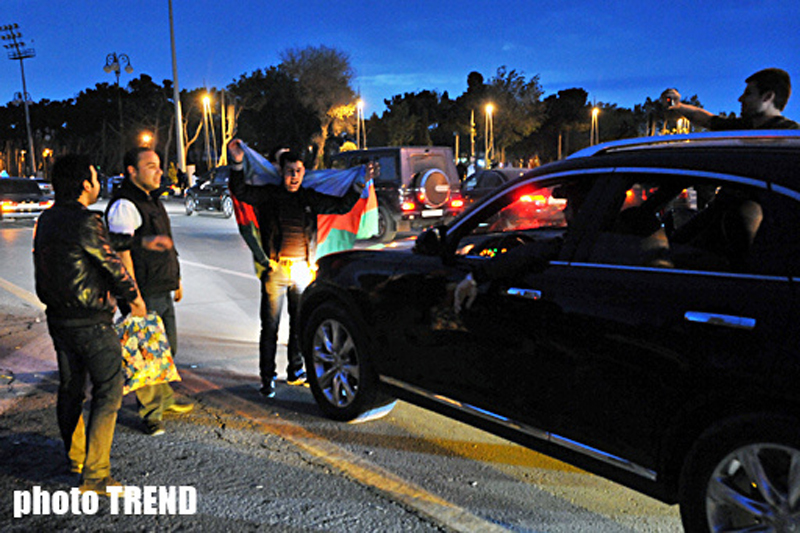 В Азербайджане празднуют победу на "Евровидении" - ОБНОВЛЕНО - ФОТО - ВИДЕО