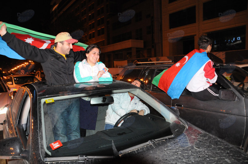 В Азербайджане празднуют победу на "Евровидении" - ОБНОВЛЕНО - ФОТО - ВИДЕО