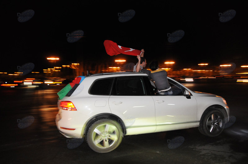 В Азербайджане празднуют победу на "Евровидении" - ОБНОВЛЕНО - ФОТО - ВИДЕО