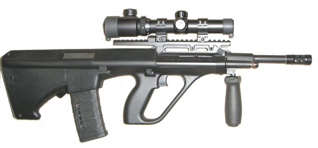 Винтовка Steyr AUG – весьма харизматичное оружие - ФОТО