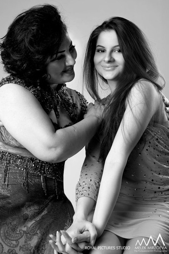 Айбениз Гашимова: "Айнишан впишет свое имя в историю "Славянского базара" - ФОТОСЕССИЯ