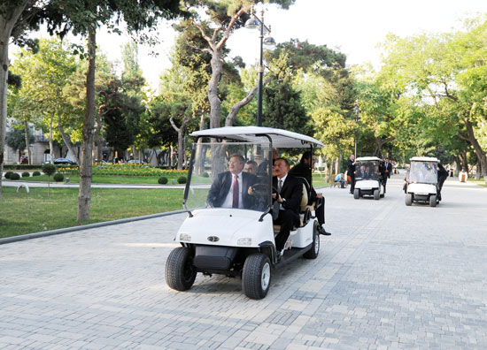 Президент Ильхам Алиев: "Азербайджан готов играть свою роль в обеспечении энергетической безопасности Европейского континента" – ОБНОВЛЕНО – ФОТО