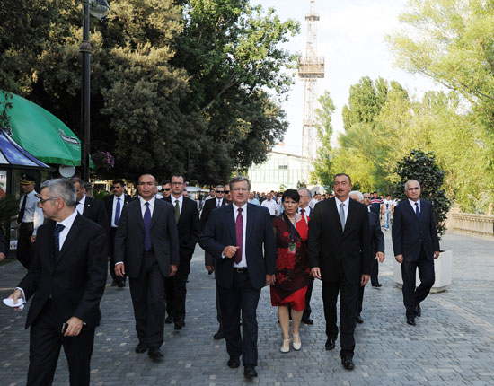 Президент Ильхам Алиев: "Азербайджан готов играть свою роль в обеспечении энергетической безопасности Европейского континента" – ОБНОВЛЕНО – ФОТО