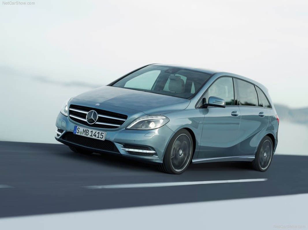 Mercedes-Benz B-Class 2012 – обновление компактного класса "B" от Мерседес - ФОТОСЕССИЯ