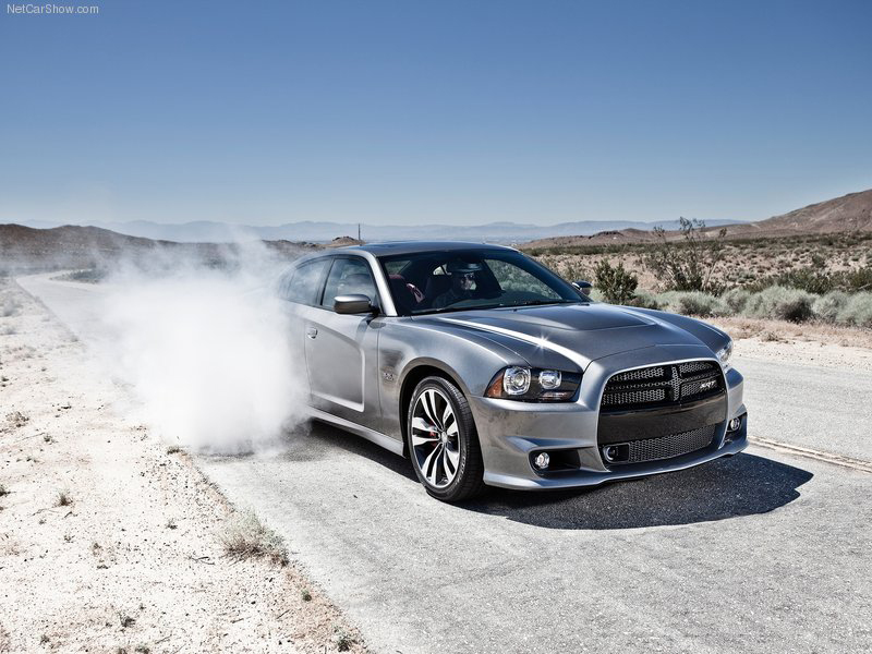 Мощный монстр с агрессивной внешностью – новый Dodge Charger - ФОТОСЕССИЯ - ОПРОС