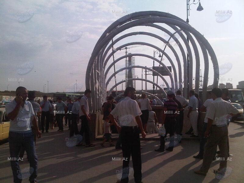 В Баку закрыты выходы одной из станций метро - ФОТО - ОПРОС