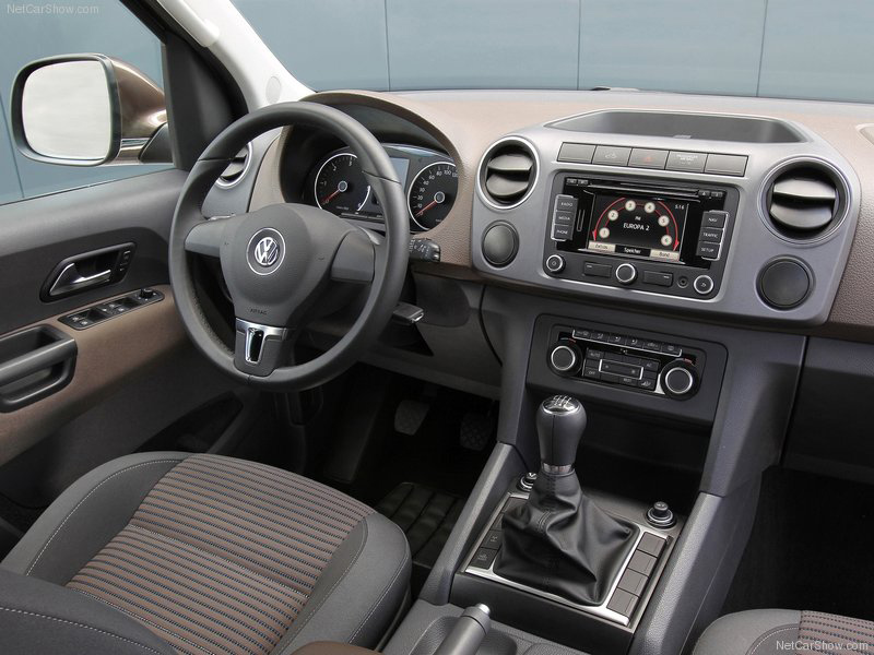 Автомобиль для путешествий и отдыха - Volkswagen Amarok 2011 - ФОТОСЕССИЯ - ОПРОС