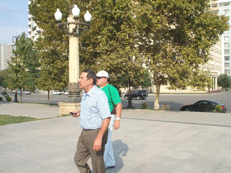 Кого 25 лет скрывал Ариф Гулиев? - ФОТОСЕССИЯ