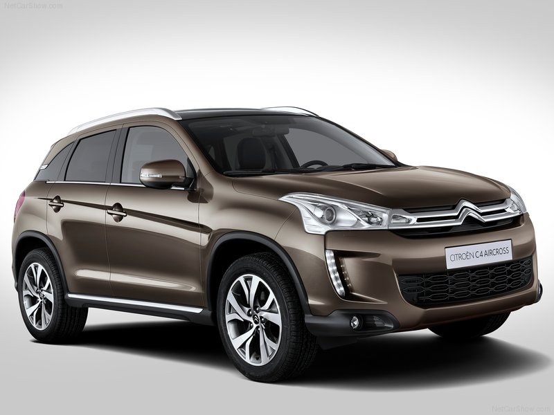 Citroen представил новый компактный кроссовер - ФОТОСЕССИЯ
