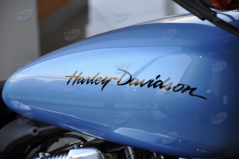 Легенда на двух колесах: Harley-Davidson рассекает по улицам Баку - ФОТОСЕССИЯ