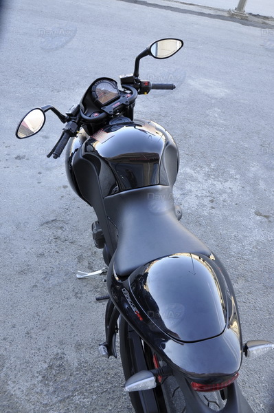 Легенда на двух колесах: Harley-Davidson рассекает по улицам Баку - ФОТОСЕССИЯ