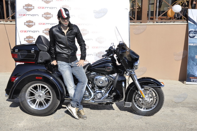 Легенда на двух колесах: Harley-Davidson рассекает по улицам Баку - ФОТОСЕССИЯ
