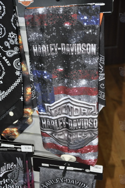 Легенда на двух колесах: Harley-Davidson рассекает по улицам Баку - ФОТОСЕССИЯ