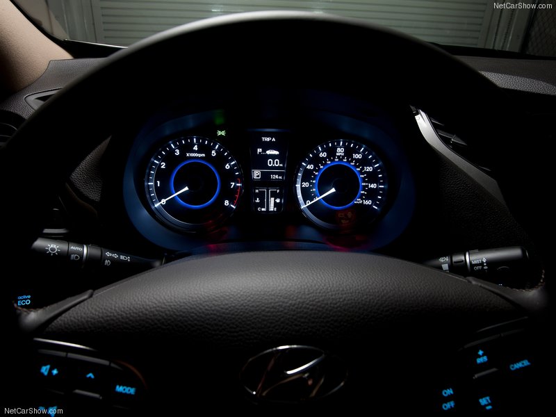 Новый Hyundai Azera 2012 дебютировал в Лос-Анджелесе - ФОТОСЕССИЯ