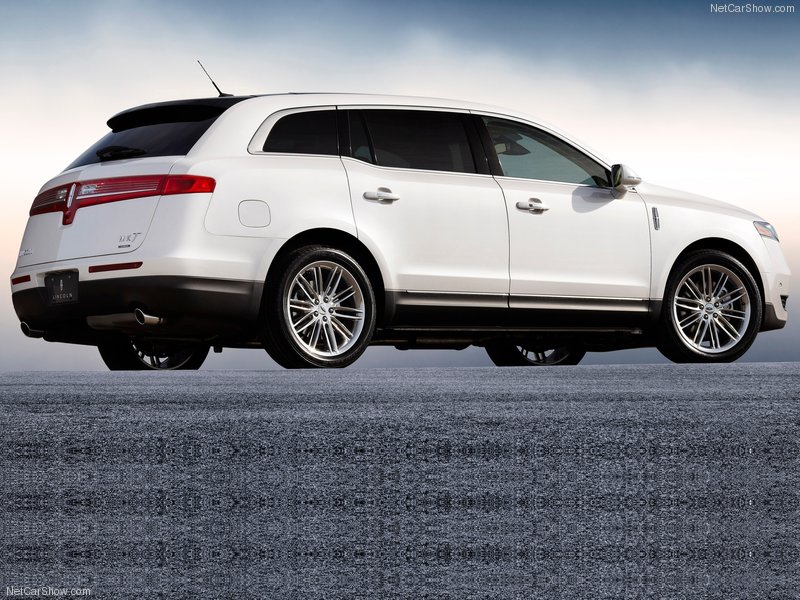 Lincoln показал сразу два автомобиля 2013 года - ФОТОСЕССИЯ