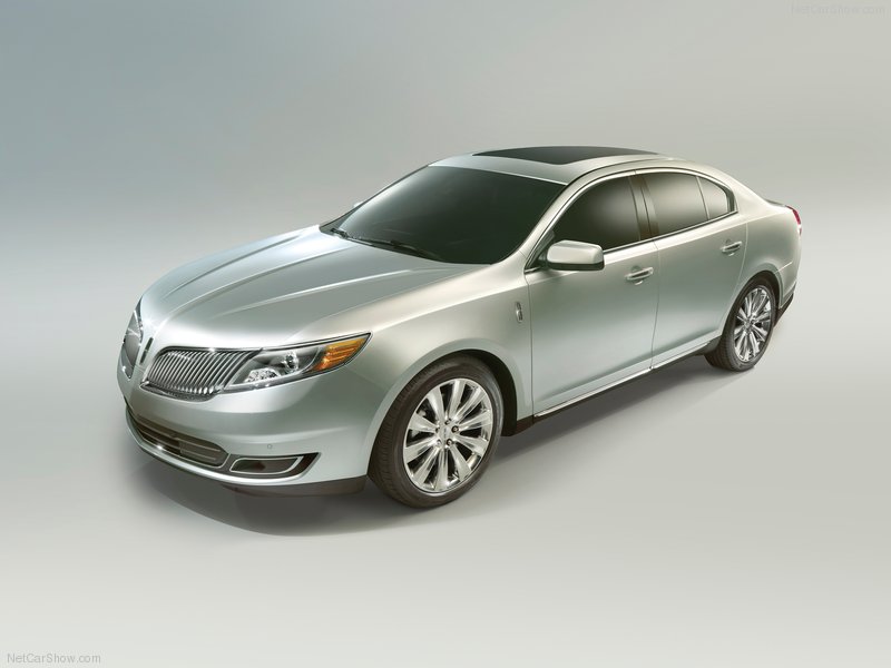 Lincoln показал сразу два автомобиля 2013 года - ФОТОСЕССИЯ