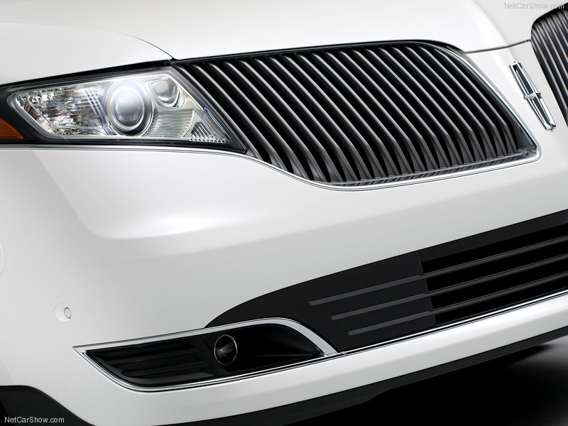 Lincoln показал сразу два автомобиля 2013 года - ФОТОСЕССИЯ
