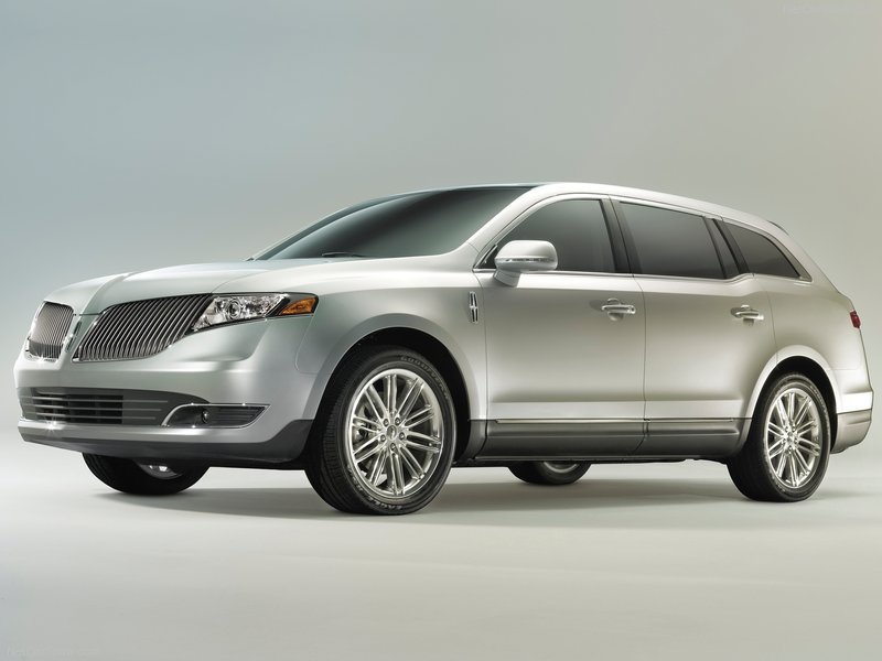 Lincoln показал сразу два автомобиля 2013 года - ФОТОСЕССИЯ