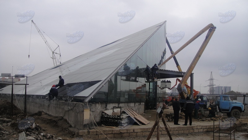 Новый вестибюль одной из станций бакинского метро почти готов – ФОТО