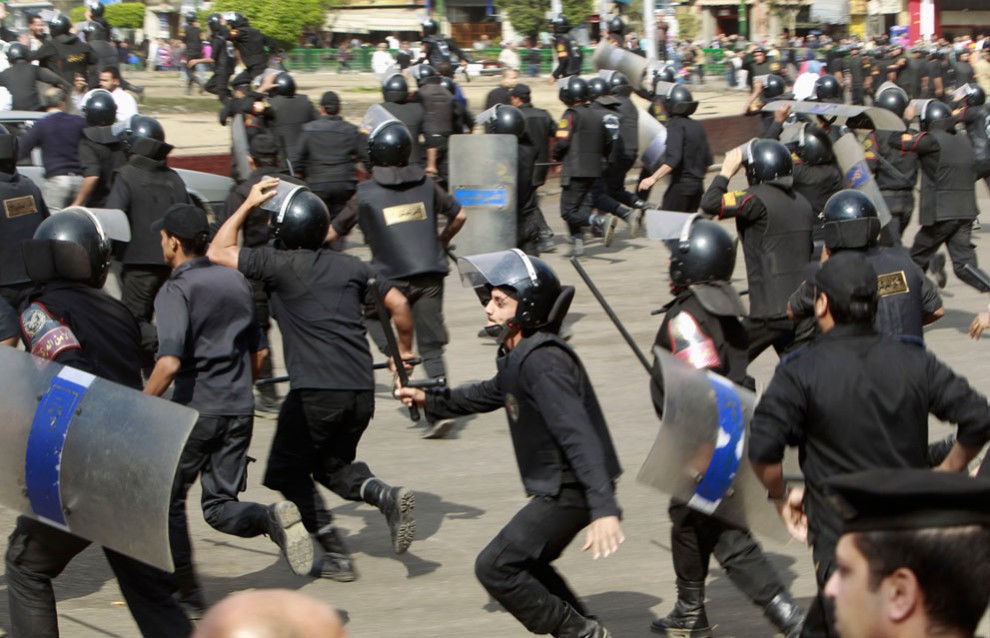 Массовые беспорядки и протесты в Египте - ФОТОСЕССИЯ