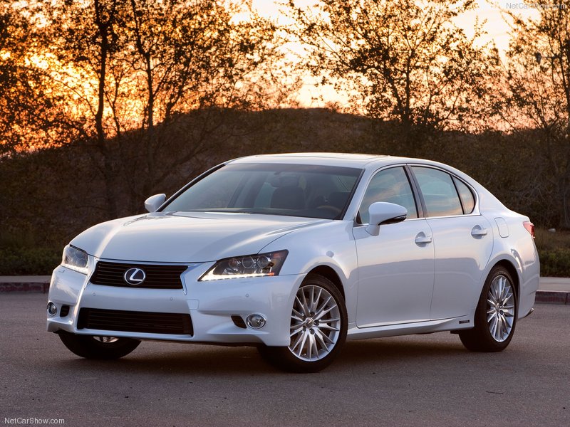 Lexus официально представил GS 450h 2013 - ФОТОСЕССИЯ