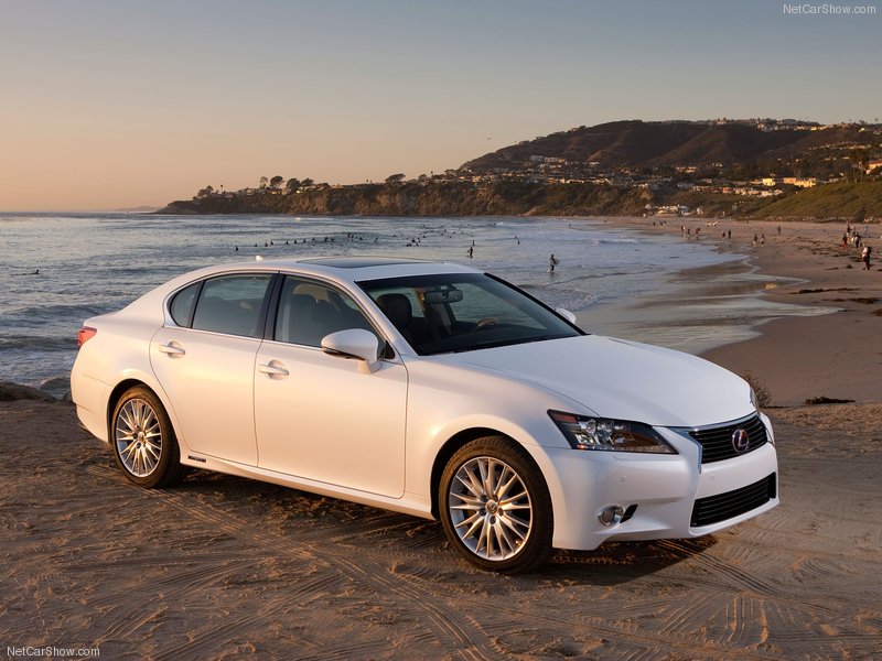 Lexus официально представил GS 450h 2013 - ФОТОСЕССИЯ