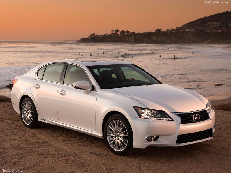 Lexus официально представил GS 450h 2013 - ФОТОСЕССИЯ