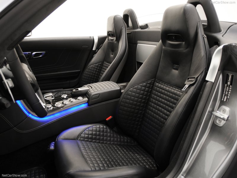 Brabus представил новый Mercedes SLS AMG Roadster 2012 года - ФОТОСЕССИЯ