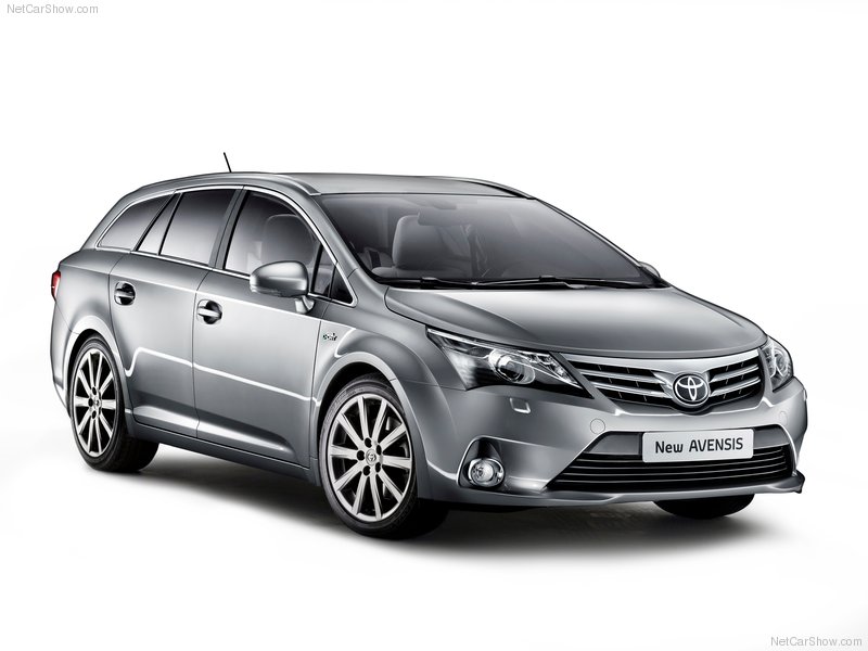 Toyota приступает к производству обновленной модели Avensis 2012 - ФОТОСЕССИЯ